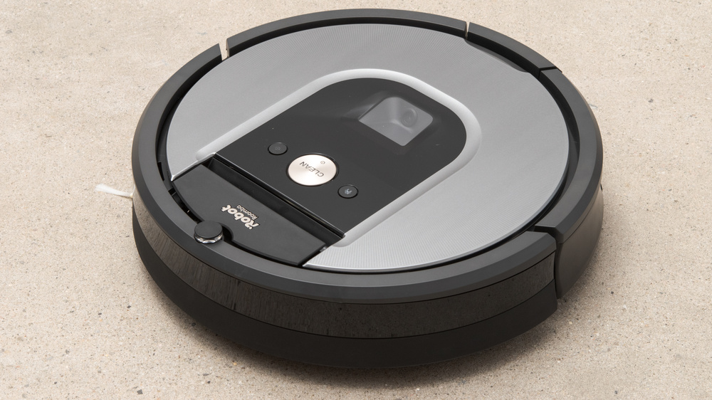 Best For Families With Pets— Roomba 960